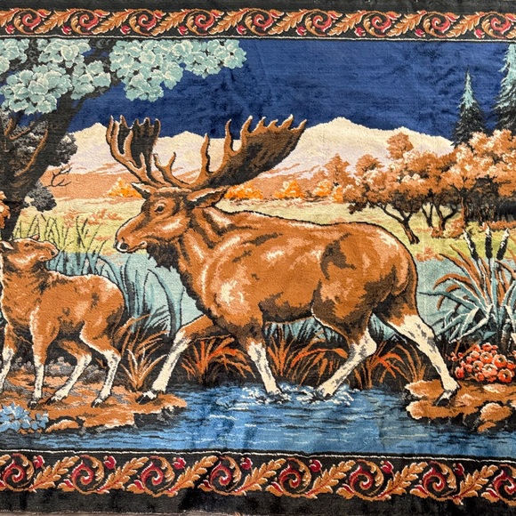 Rustic Wildlife Tapestry Rug - Picture 3 of 7